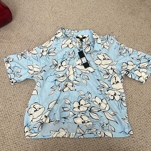 Hawaiian Shirt for Hawaii or Beach/New Condition Never Worn